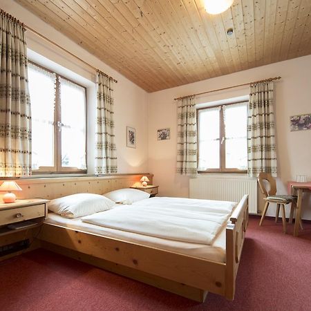 Landgasthof Pilsenhof Entenbraterei Хехендорф-ам-Пильзензее Экстерьер фото
